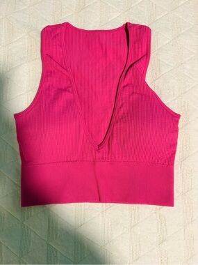 Ribbed V-Neck Crop Tank Top - Hot Pink Size M